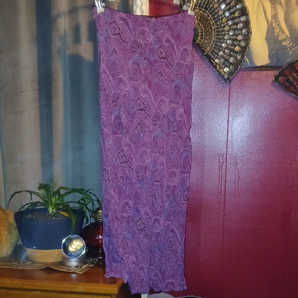 Elegant Purple Paisley Maxi Skirt